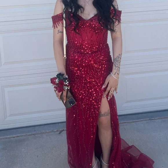 cheap formal dresses near me Zapakasa Women Sparkly Burgundy Sweetheart Long Corset Prom Dress with  Ruffles Sequins A Line Lace Up Back Pageant Dress with Fringes main image 1